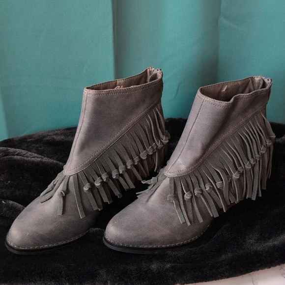 Sbicca Boots. 7.5 EUC. - Picture 4 of 13